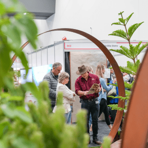Home Show GIF B2C Bottom Images (600 x 600 px) - 2026-04-24T091221.404